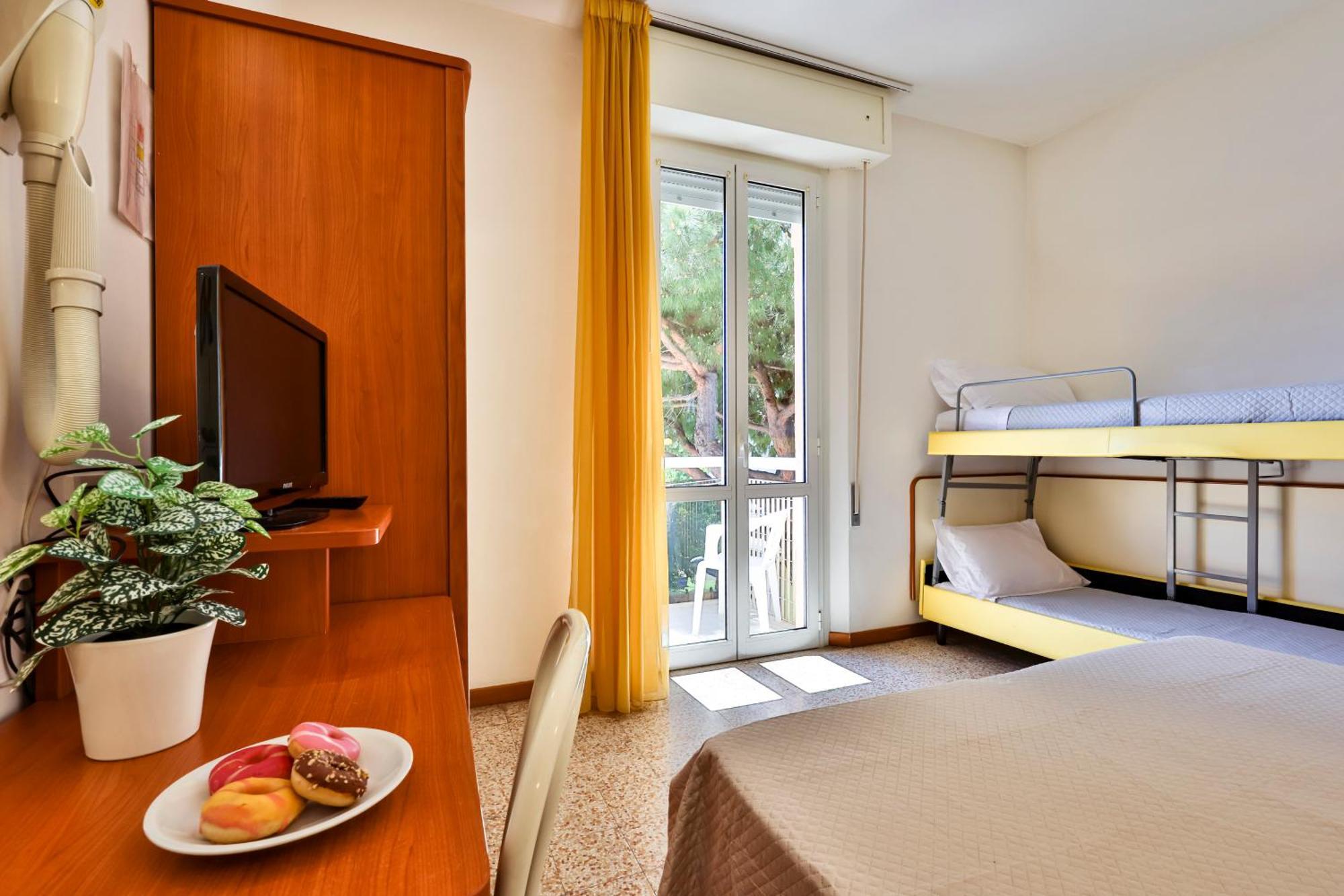 Hotel Paola Garden - Nuova Gestione Bellariva Di Rimini ภายนอก รูปภาพ
